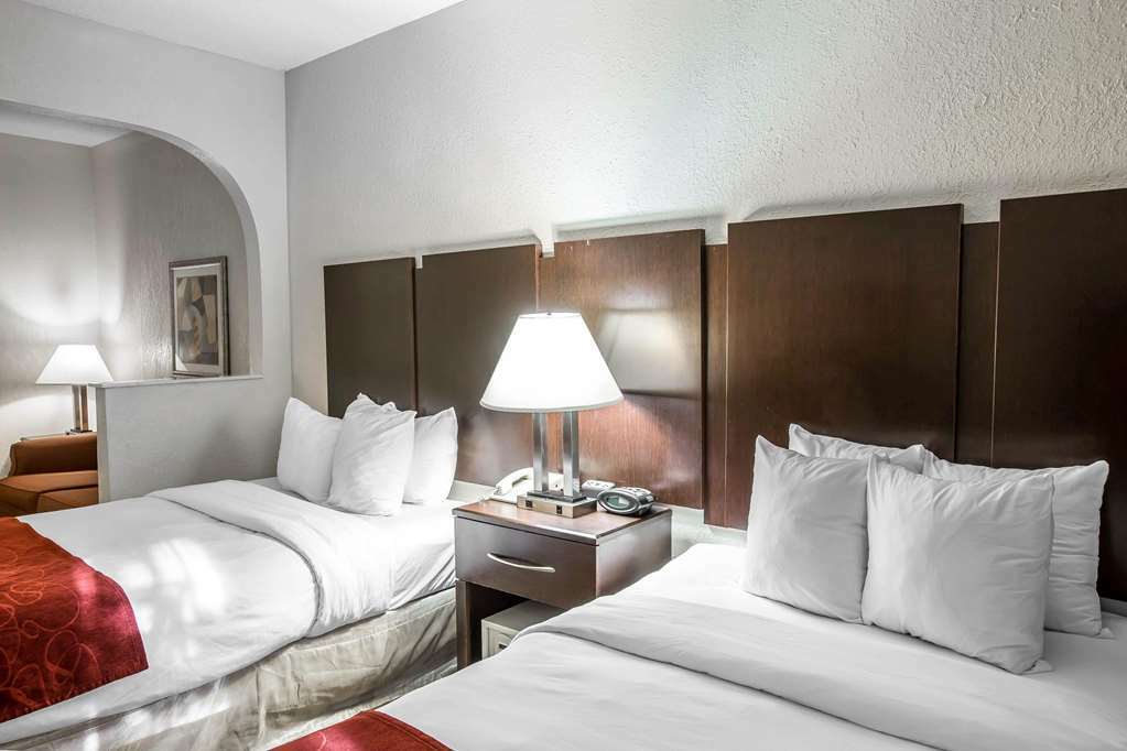 Spark By Hilton Duluth Rum bild